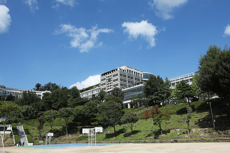 Quang cảnh trường Shingu College