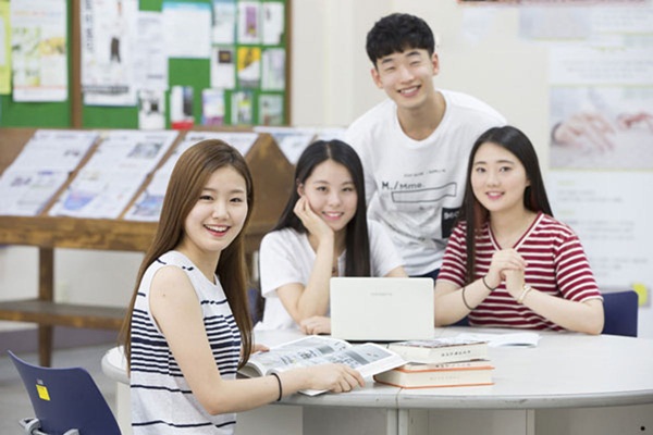 Du học Hàn Quốc nên học ngành gì dễ xin việc nhất năm 2024