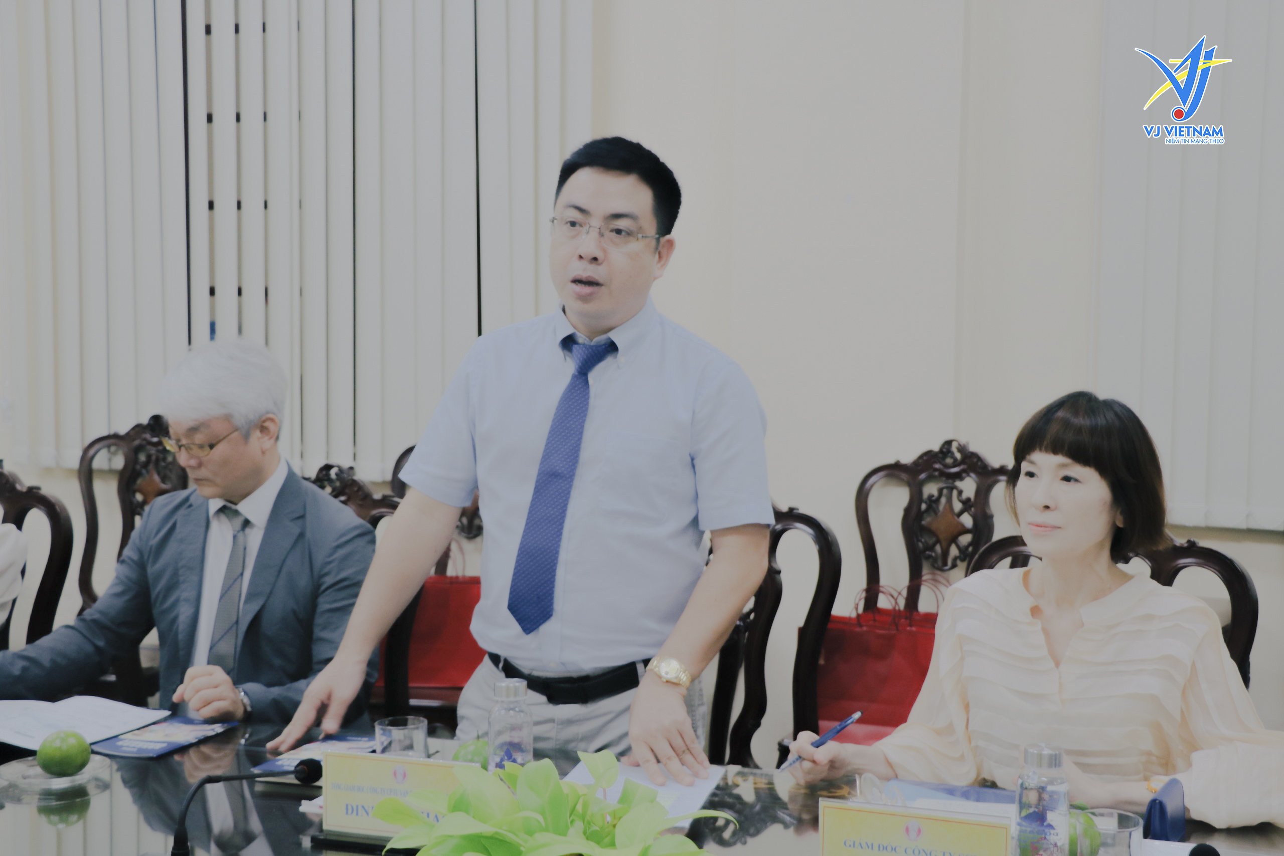 Chủ tịch VJ Việt Nam phát biểu tại buổi làm việc