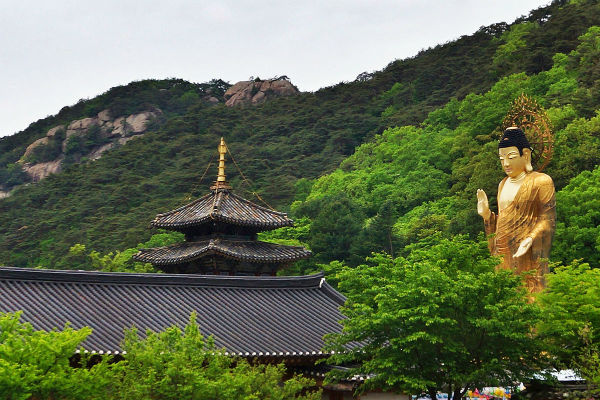 Chùa Jeomsa Hàn Quốc - một trong những địa điểm du lịch hấp dẫn nhất tại Chungcheongbuk