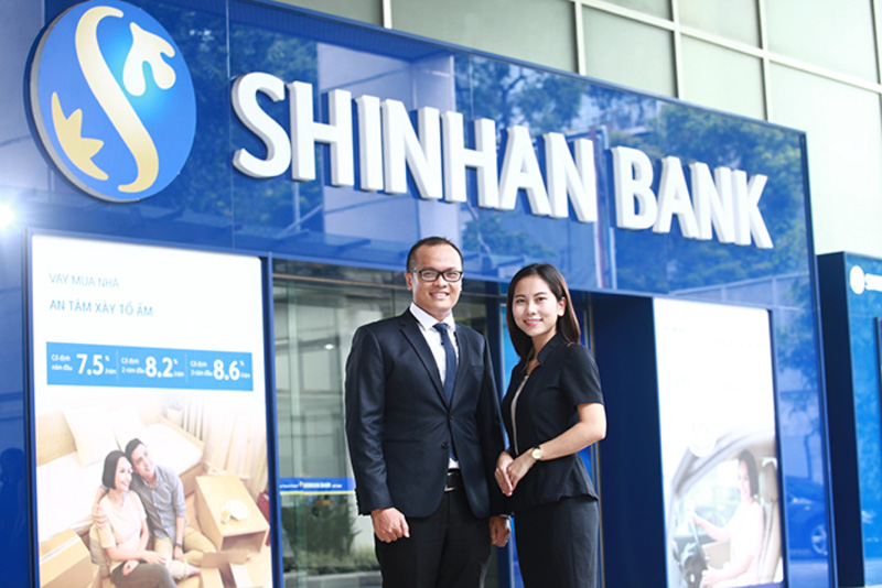 Tập đoàn Tài chính Shinhan được xem là tập đoàn tiên phong về việc nắm giữ tài chính tại Hàn Quốc