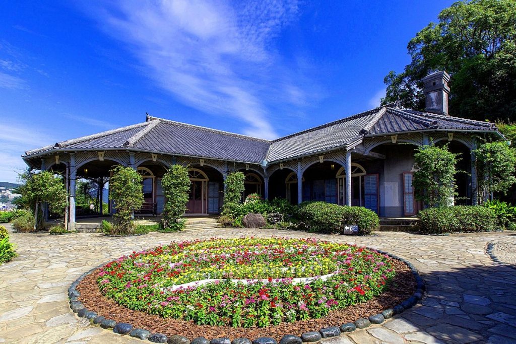 Khu vườn Glover là một công viên nổi tiếng tại Nhật Bản