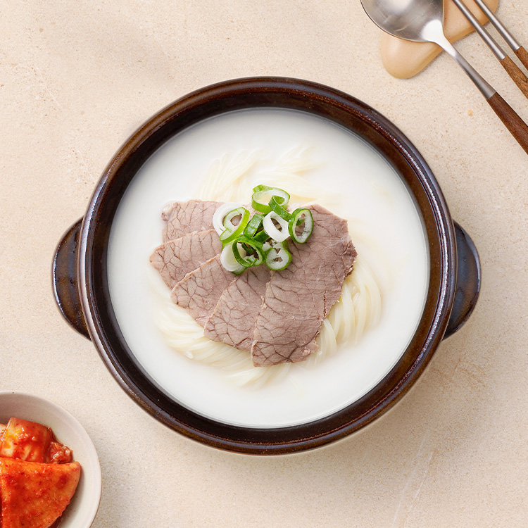 Ẩm thực Hàn Quốc theo vùng miền: Seoul – Canh xương bò hầm (설렁탕)