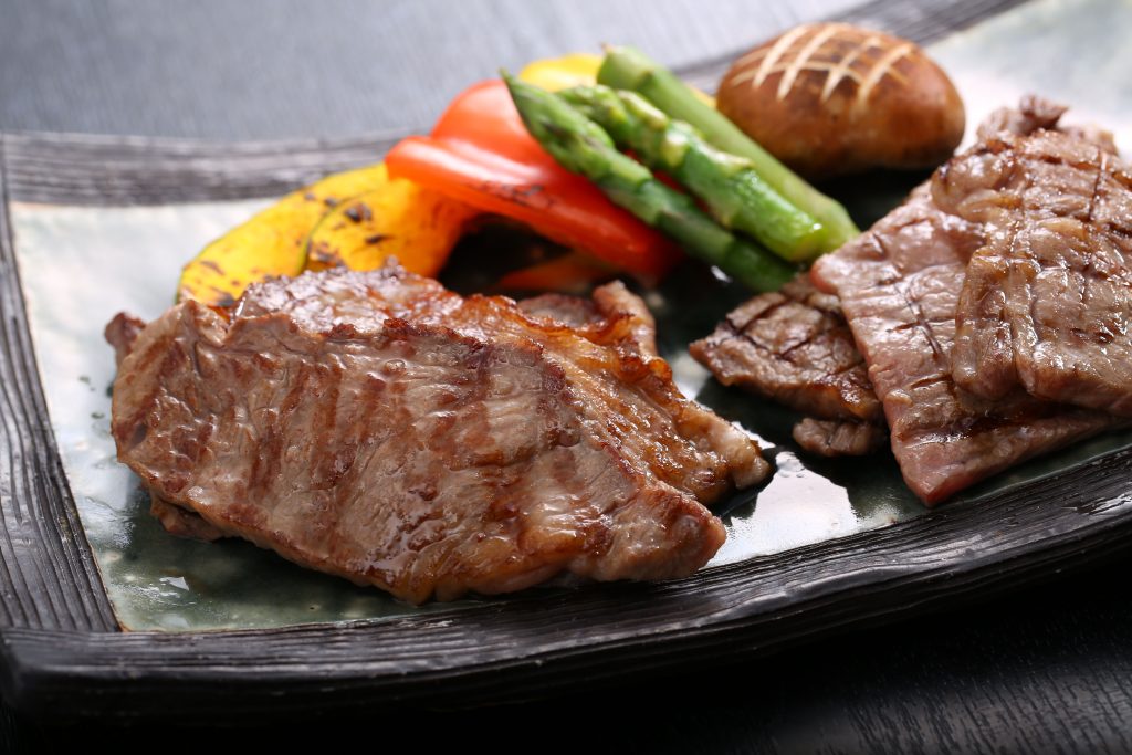 Ẩm thực Shimane - Shimane Izumo Wagyu, thịt bò Matsunaga và thịt bò Oki được gọi chung là "Shimane Wagyu"