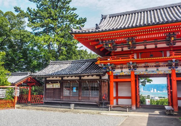 Kishu Toshogu là ngôi đền nổi tiếng - Du học Nhật Bản tại Wakayama