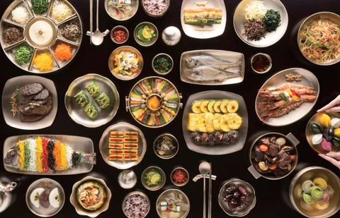 Cách sắp xếp bàn ăn của người Hàn Quốc