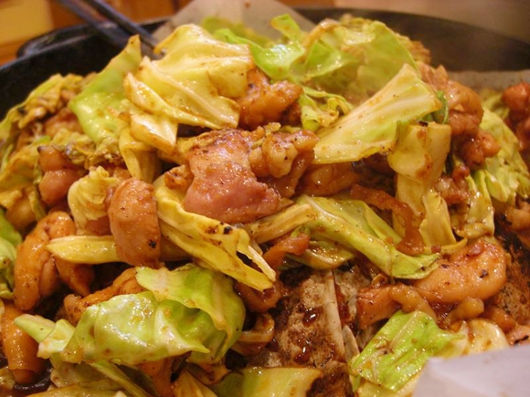Keichan (鶏ちゃん) là một món ăn đặc sản khác của Gifu