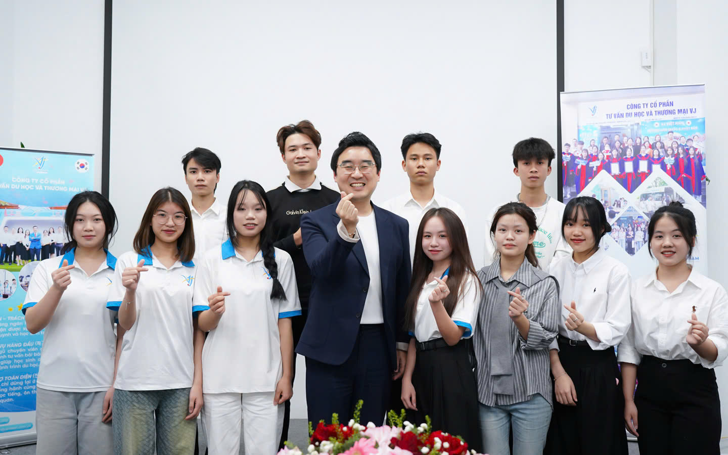 TẤT TẦN TẬT VỀ DU HỌC HÀN QUỐC HỆ TIẾNG D4-1 TẠI VJ VIỆT NAM 6 Chuyến thăm VJ Việt Nam của Trường Đại học Konyang