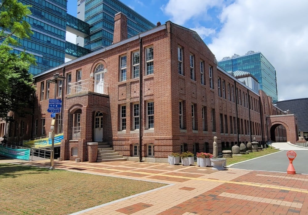 Đại học Dong A Hàn Quốc