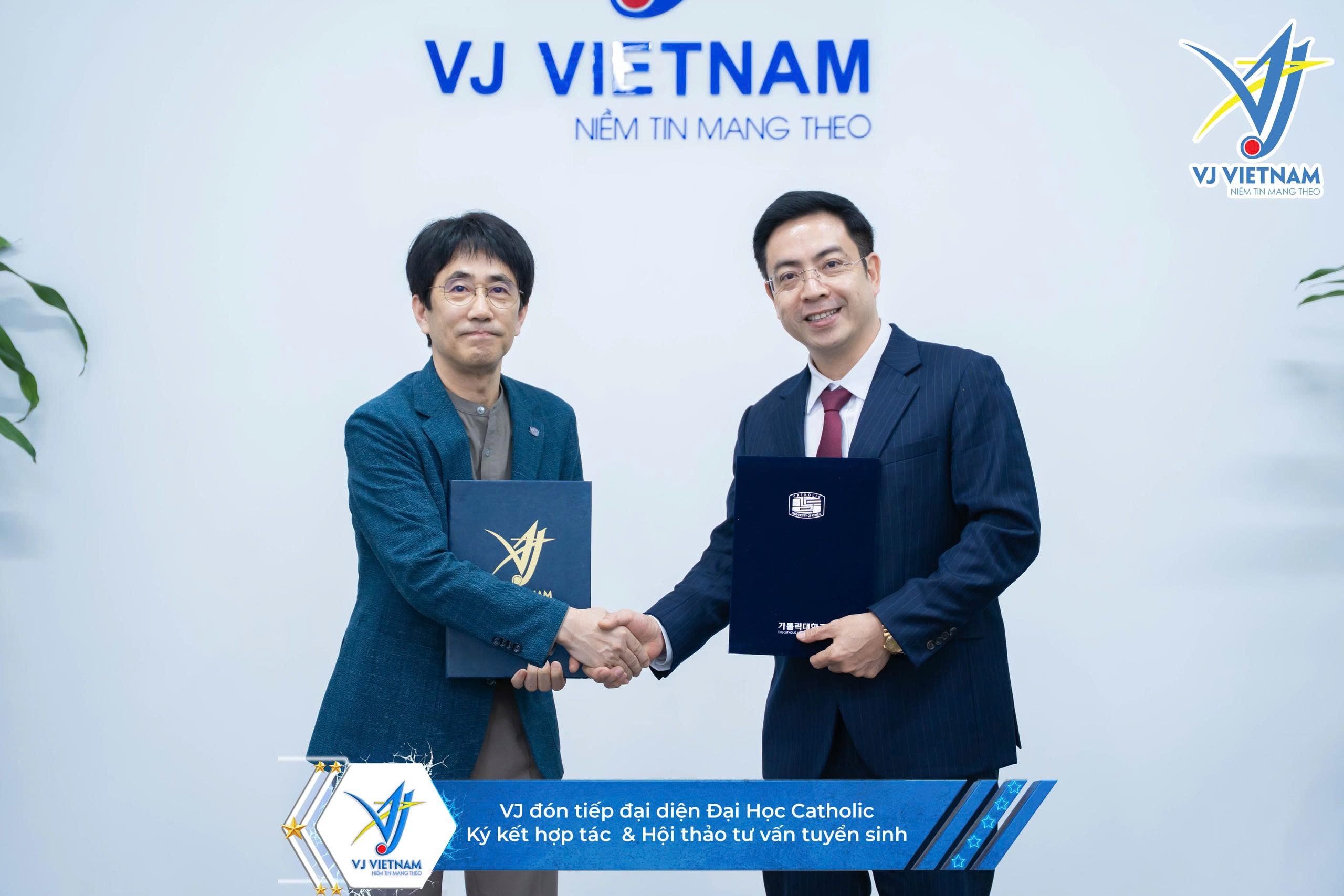 Ký kết hợp tác giữa VJ Việt Nam và Đại học Catholic
