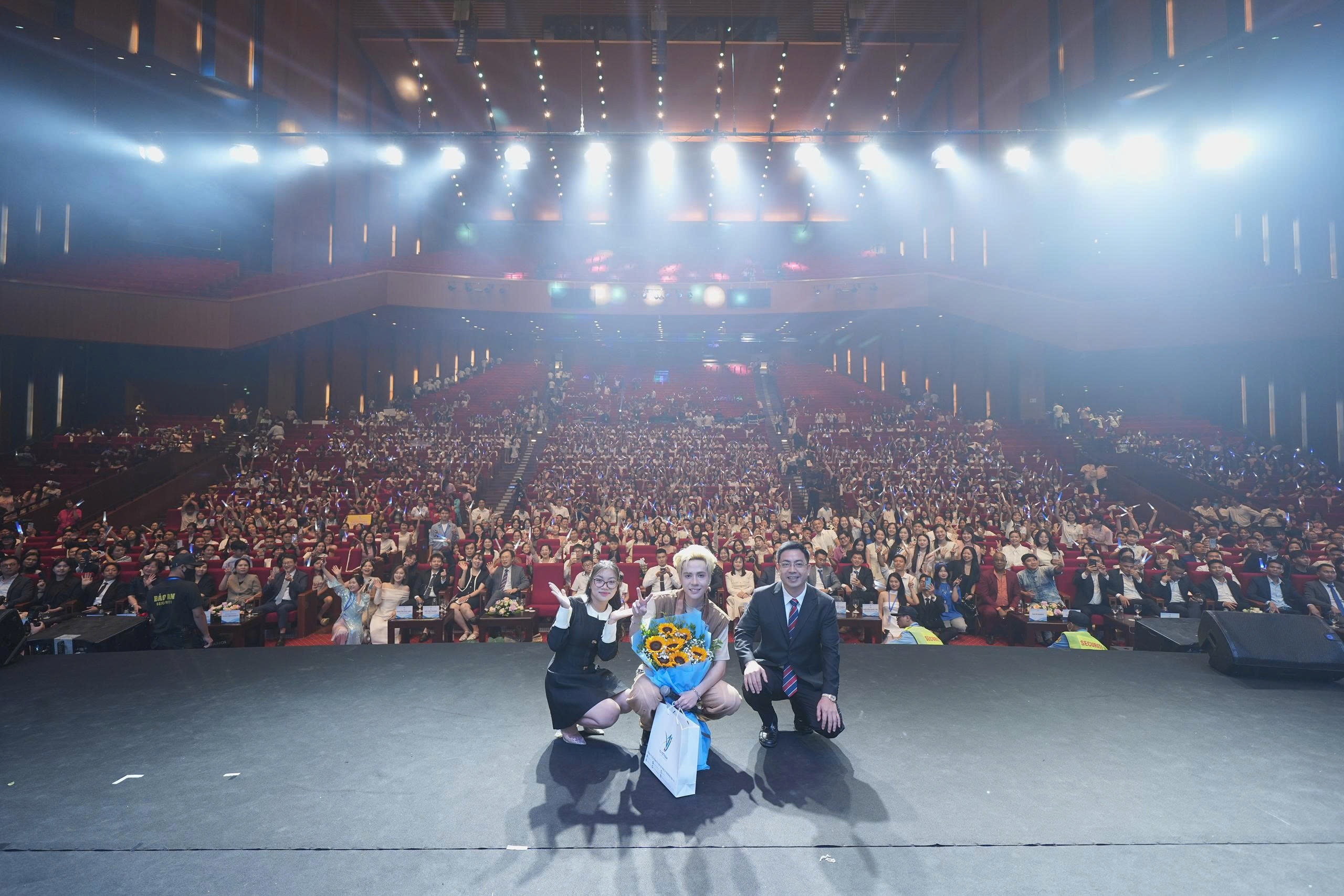 z7480502886272_1201c901d703500299e80957117f2e34